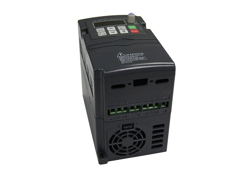 永磁同步電機驅(qū)動器，永磁變頻器廠家，永磁電機變頻器，永磁同步變頻器