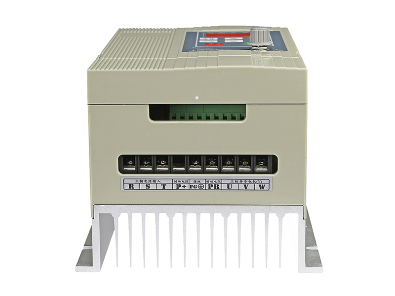 4000H通用變頻器，變頻器三相380V，變頻器廠家，電機(jī)變頻器