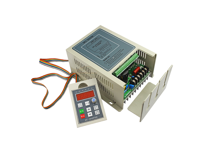 3000B通用變頻器，220V通用變頻器，三相變頻器，變頻調(diào)速器