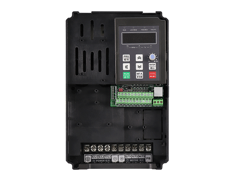 220轉(zhuǎn)380變頻器，單相220V輸入轉(zhuǎn)三相380V輸出變頻器